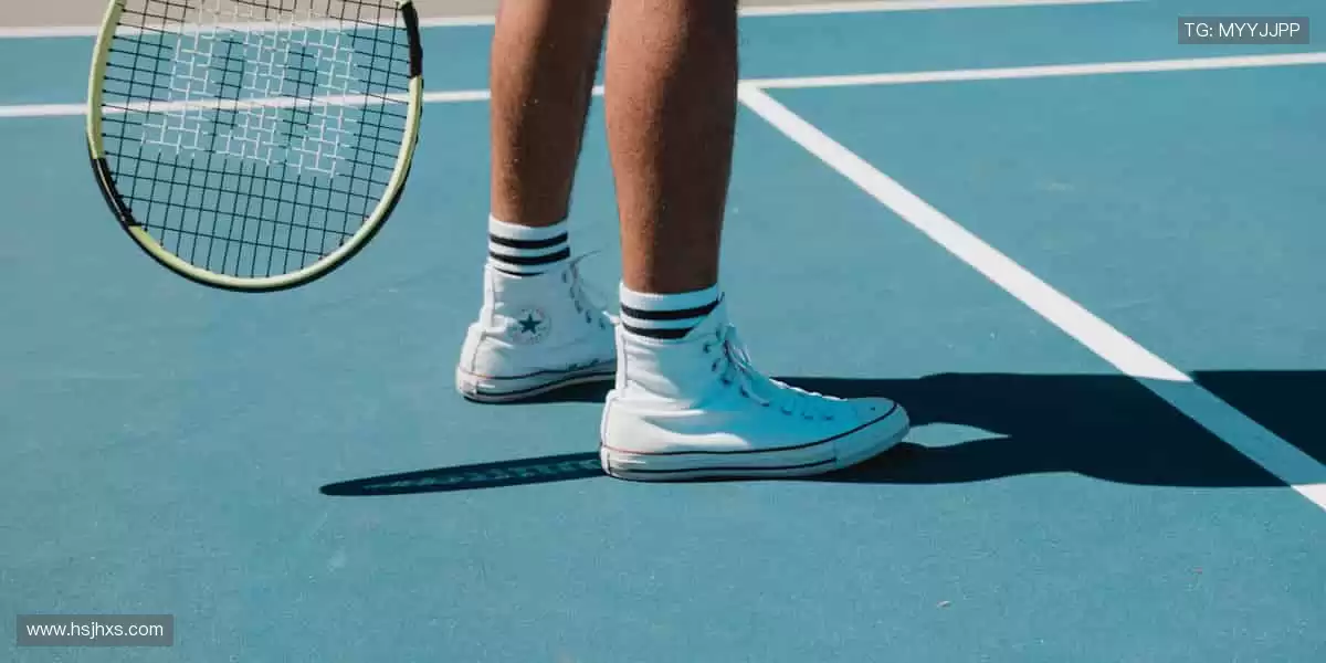 把热爱穿在身上，让每一件周边都成为你的骄傲！👕